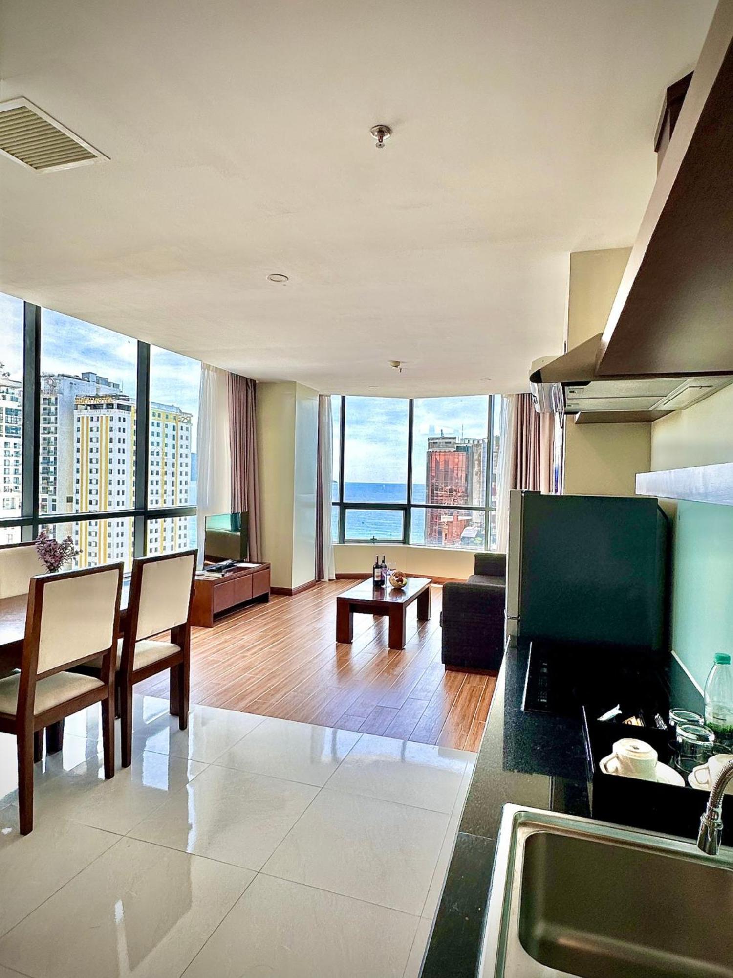 Avatar Hotel Đà Nẵng Kültér fotó
